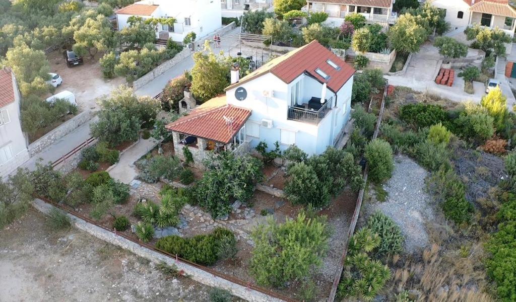 Apartman M&M Milna  Bagian luar foto