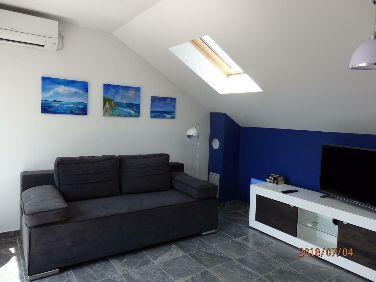 Apartman M&M Milna  Bagian luar foto